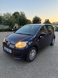 VOLKSWAGEN UP